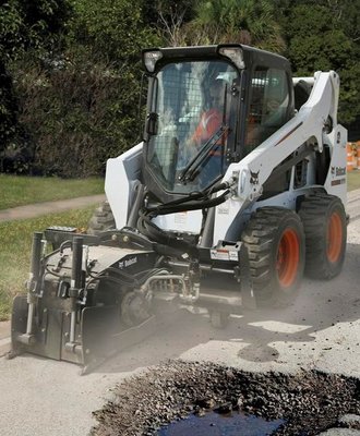 Bobcat Of: Bobcat S570. La reina del asfalto