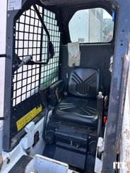 Mini track loader Bobcat S70 - 6