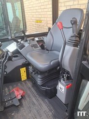 Mini excavator Bobcat E60 - 5