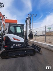 Mini excavator Bobcat E60 - 1