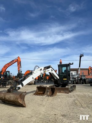 Mini excavator Bobcat E50 - 1