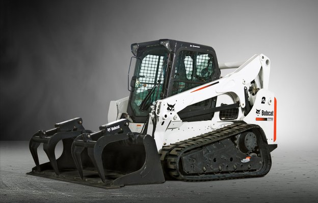 BOBCAT T770, UNA VERDADERA PORTA HERRAMIENTAS